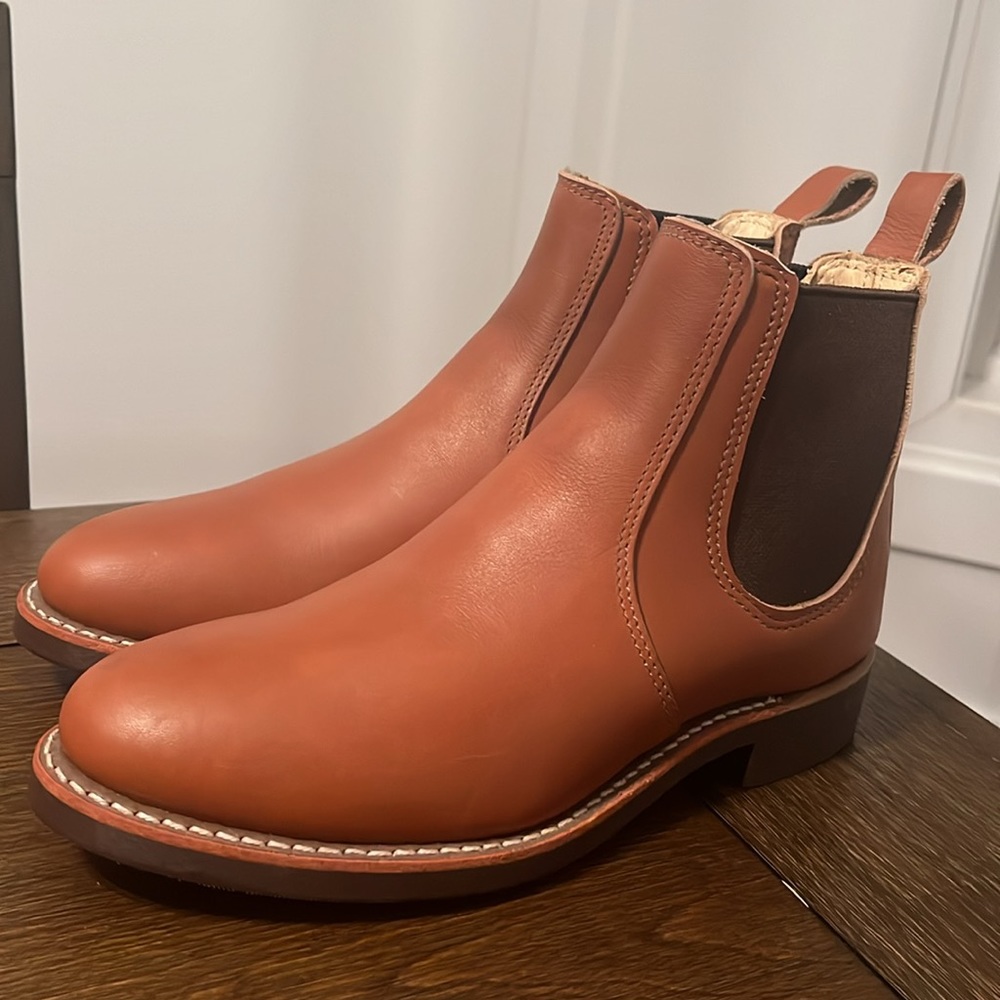 Red Wing Shoes 6 inch Chelsea in new condition. They have not been worn outside